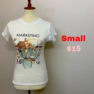 🛍️White MARKETING logo art t-shirt graphic tee